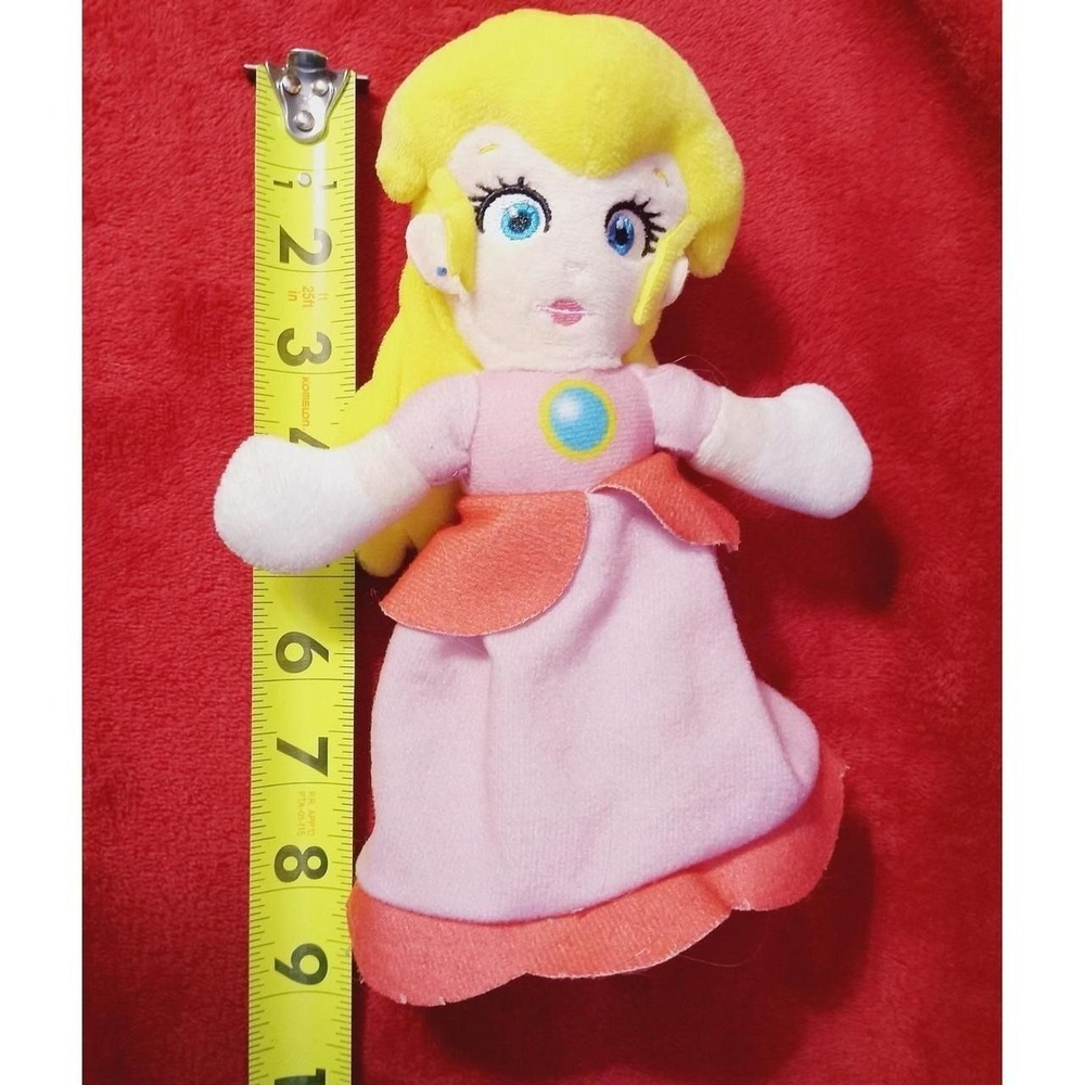 Super Mario Princess Peach plush doll 9" tall